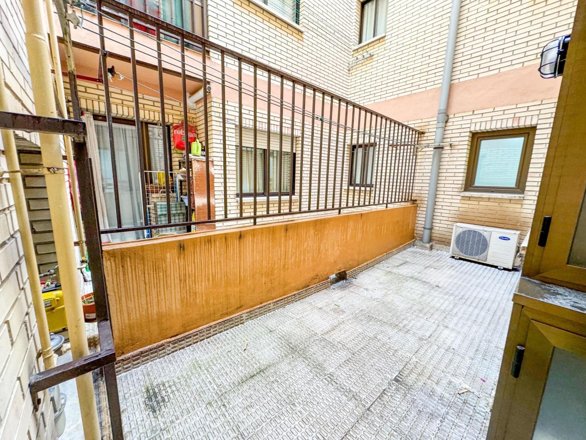 El Lago Del Pilar Comotucasa Saragossa Exterior foto